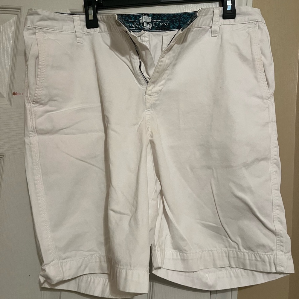 Ocean & Coast men’s shorts, size 34